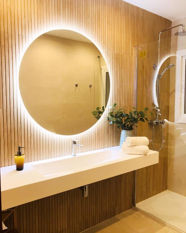 Andalucia II & Balcony By Ele Apartments Malaga Ngoại thất bức ảnh
